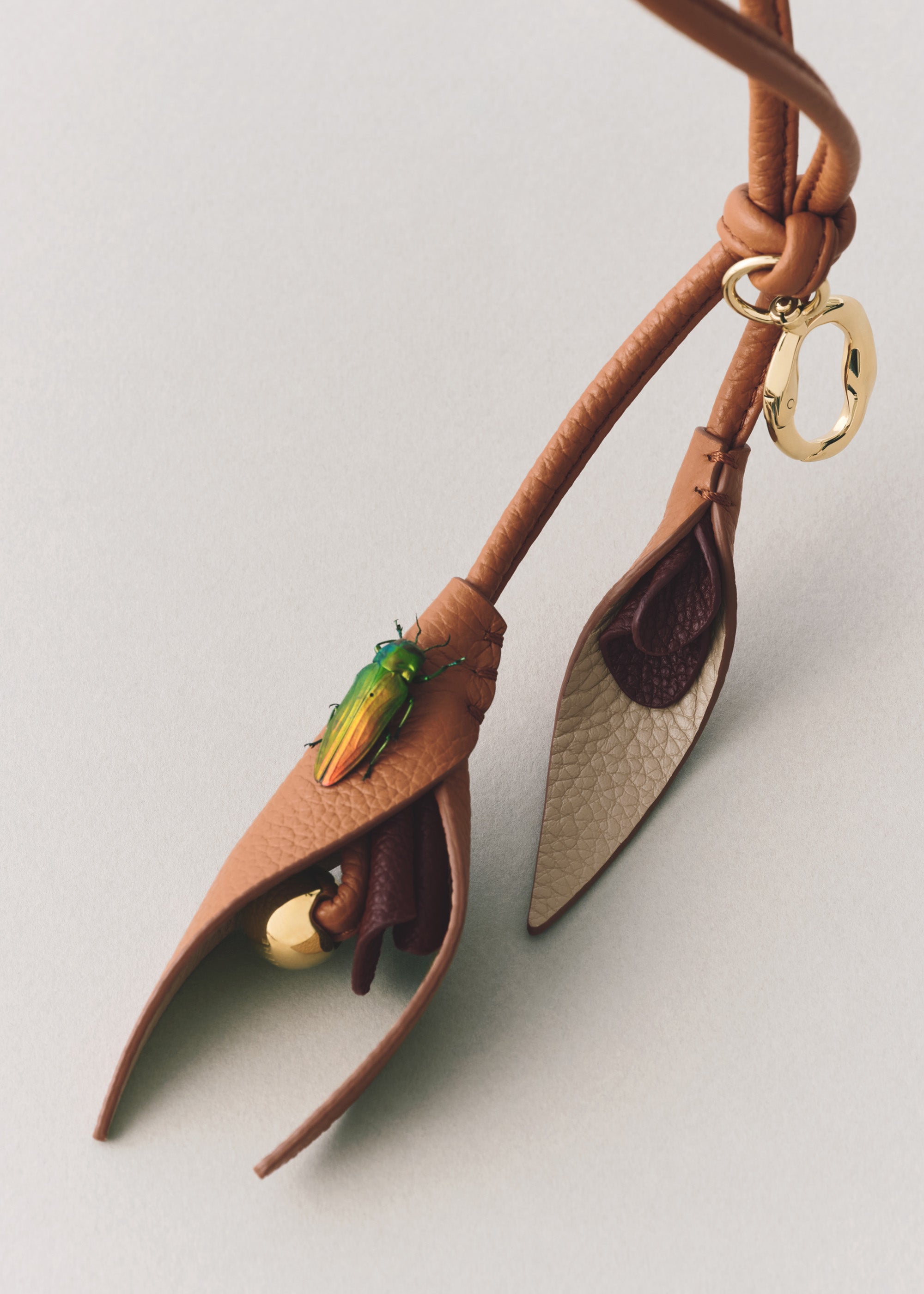 Charm Touka - Beige Trio