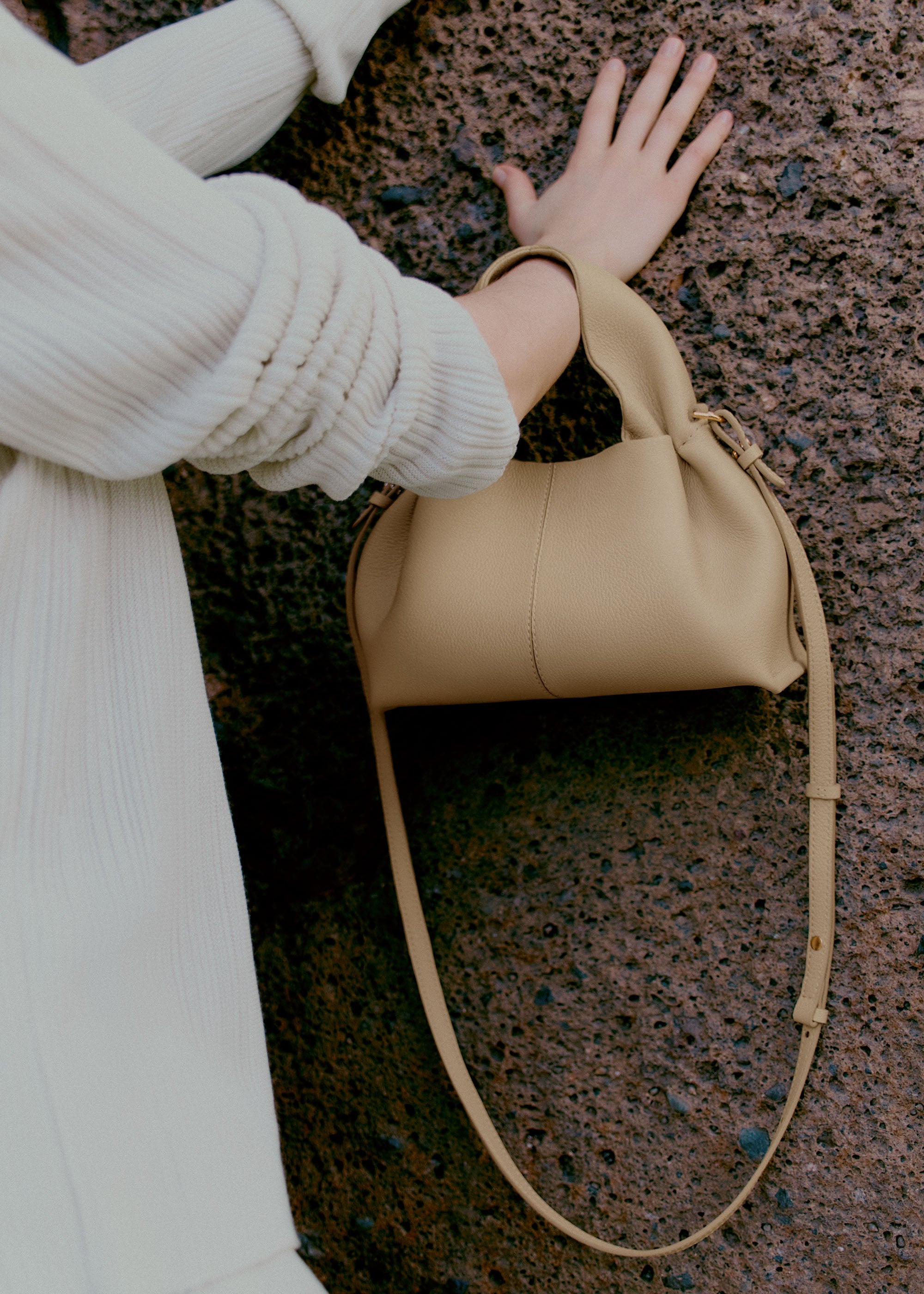 Numéro Neuf Mini - Textured Sand